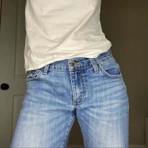 Lucky brand low/mid rise boyfriend jean